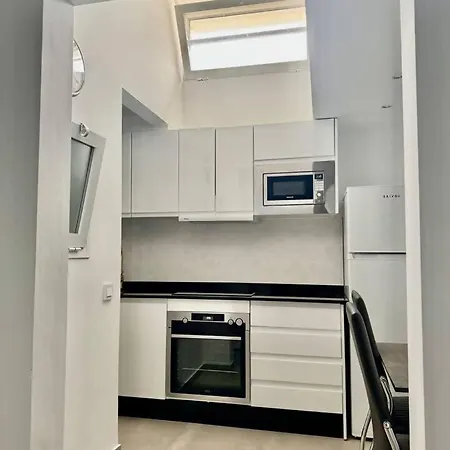 Cyv - Simple And Functional Vacation! Daire